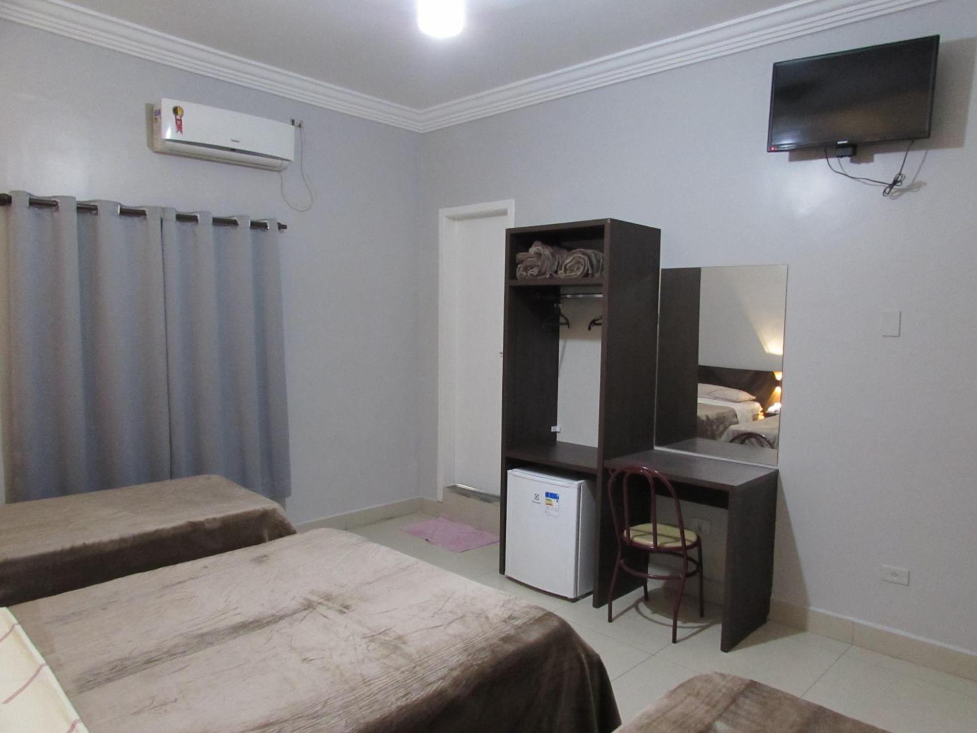 Hotel Tropicalia Proximo A 25 De Marco , Bras E Bom Retiro "Com Estacionamento Conveniado Ao Lado Do Hotel" Sao Paulo Dış mekan fotoğraf