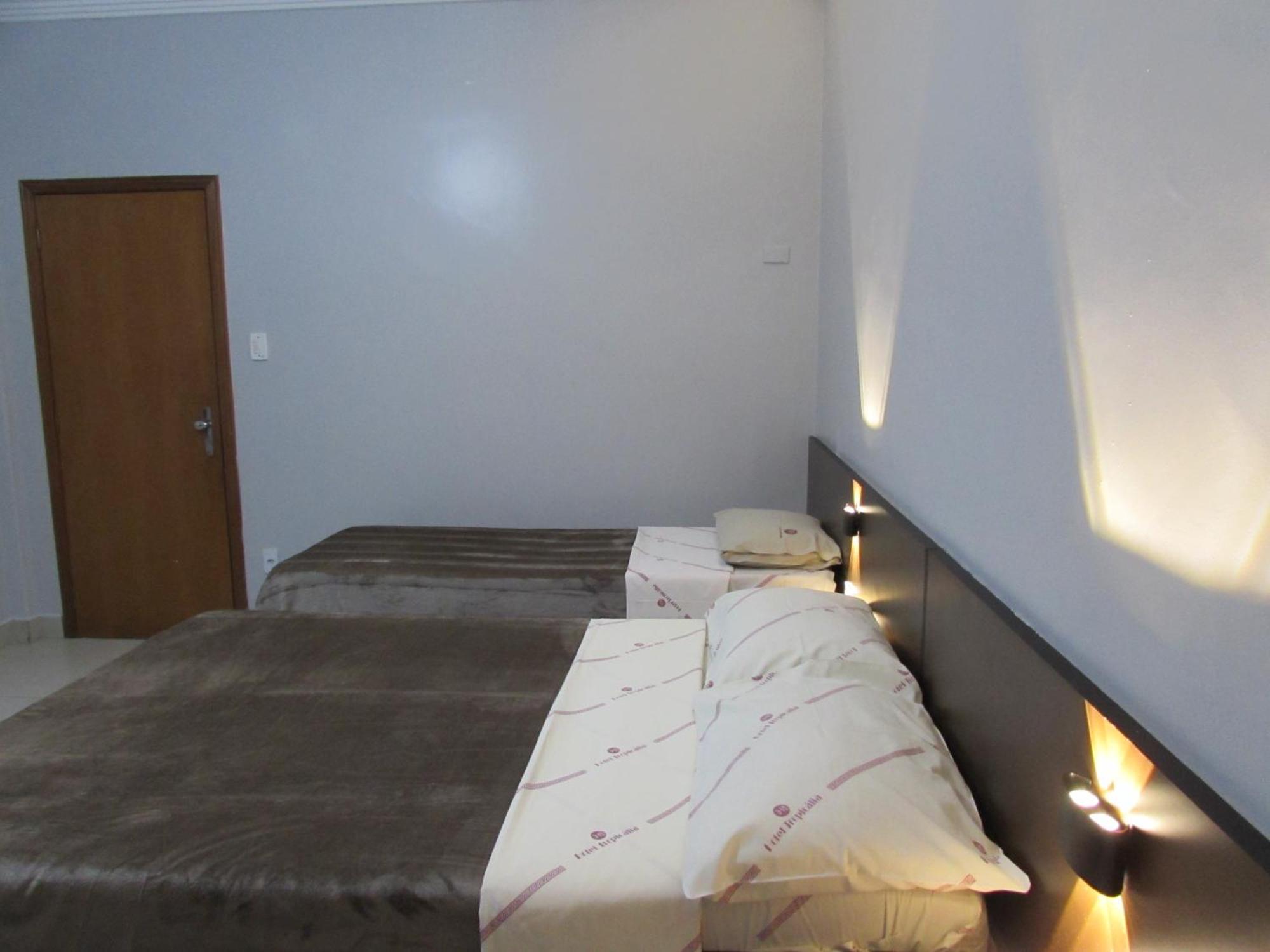Hotel Tropicalia Proximo A 25 De Marco , Bras E Bom Retiro "Com Estacionamento Conveniado Ao Lado Do Hotel" Sao Paulo Dış mekan fotoğraf