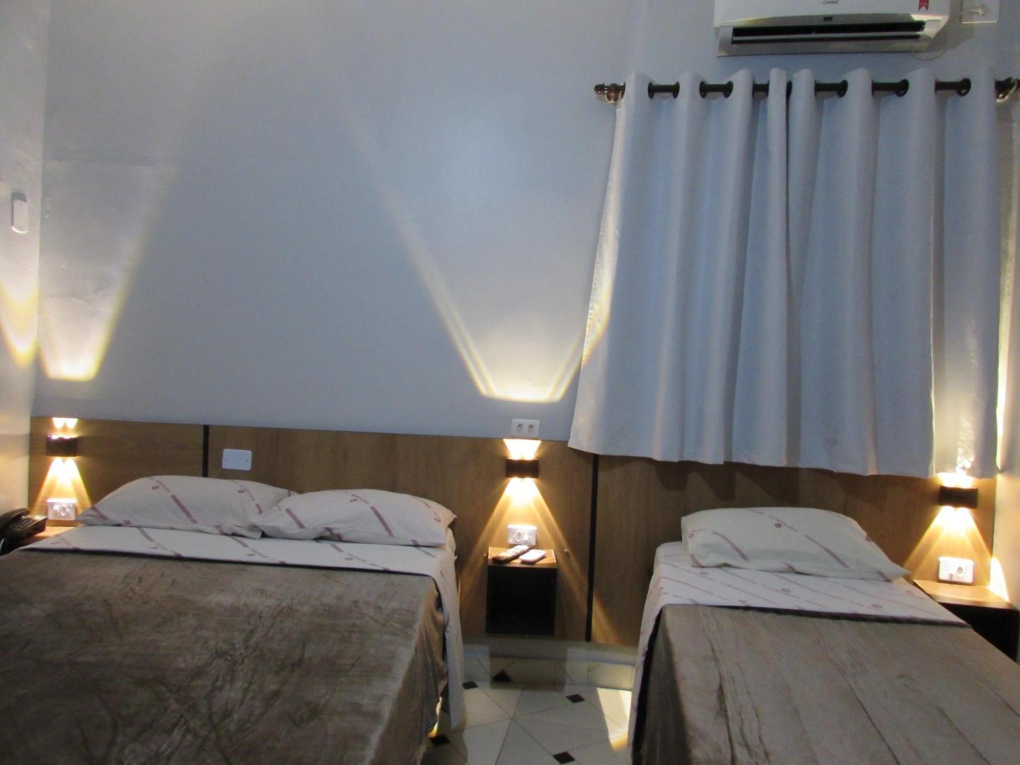 Hotel Tropicalia Proximo A 25 De Marco , Bras E Bom Retiro "Com Estacionamento Conveniado Ao Lado Do Hotel" Sao Paulo Dış mekan fotoğraf